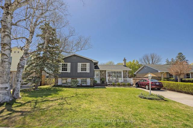 456 Regal Dr, House detached with 3 bedrooms, 2 bathrooms and 3 parking in London ON | Image 1