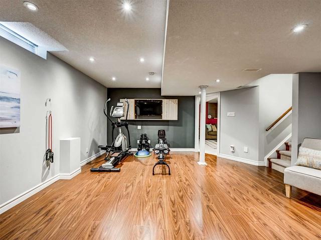 50 Stotts Cres, House detached with 4 bedrooms, 4 bathrooms and 4 parking in Markham ON | Image 28