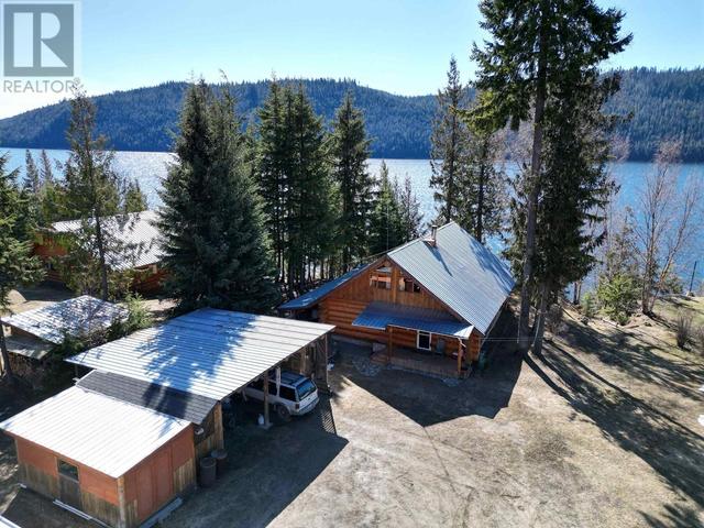 5470 Winkley Creek Road, House detached with 3 bedrooms, 1 bathrooms and null parking in Cariboo F BC | Image 1