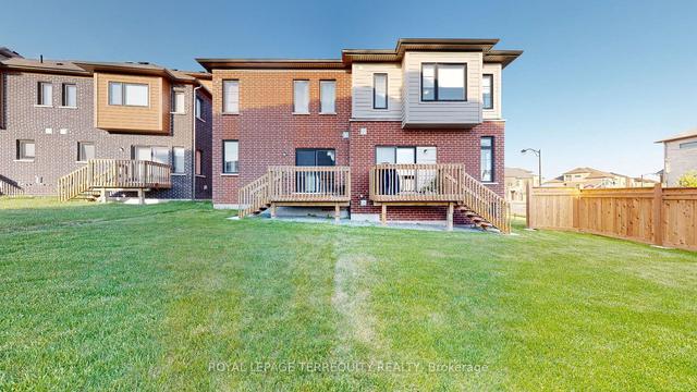 199 Tango Cres, House semidetached with 3 bedrooms, 3 bathrooms and 3 parking in Newmarket ON | Image 33