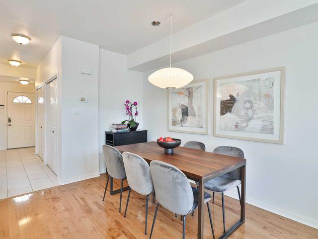 th104 - 55 Halton St, Townhouse with 3 bedrooms, 3 bathrooms and 1 parking in Toronto ON | Image 2