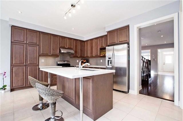 99 Hua Du Ave, House detached with 4 bedrooms, 7 bathrooms and 4 parking in Markham ON | Image 5