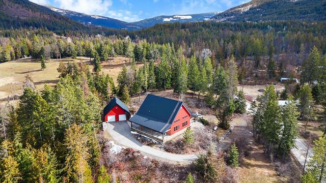 156 Lakeview Arrow Creek Road, House detached with 3 bedrooms, 3 bathrooms and null parking in Central Kootenay C BC | Image 52