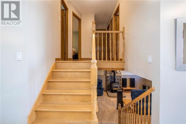 296 Gaspe St, House detached with 3 bedrooms, 2 bathrooms and null parking in Dieppe NB | Image 23