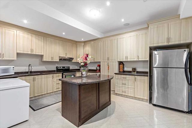 31 Alai Circ, House detached with 5 bedrooms, 8 bathrooms and 11 parking in Markham ON | Image 24