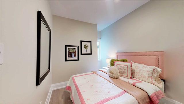 538 Quebec Ave, House semidetached with 3 bedrooms, 3 bathrooms and 2 parking in Toronto ON | Image 30