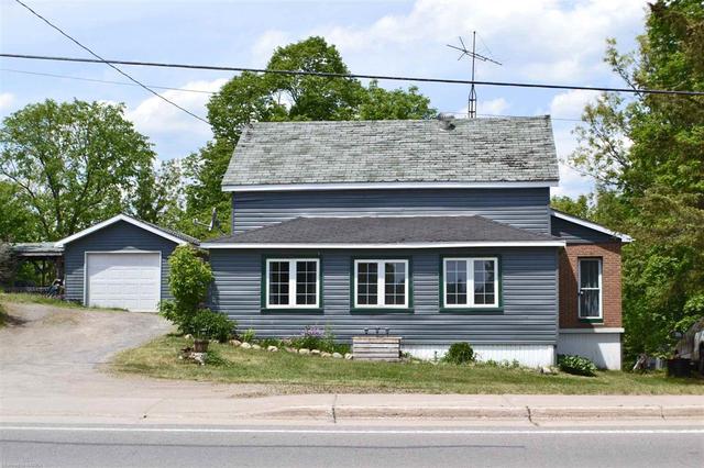11545 County Road 38, House detached with 2 bedrooms, 2 bathrooms and 3 parking in Central Frontenac ON | Image 1