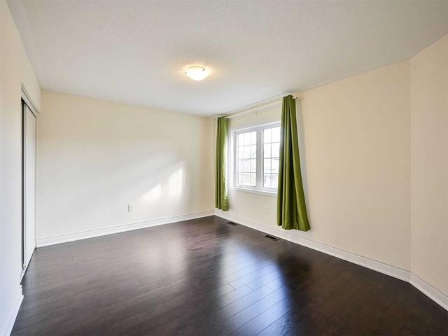 28 Mincing Tr, House detached with 4 bedrooms, 4 bathrooms and 5 parking in Brampton ON | Image 26