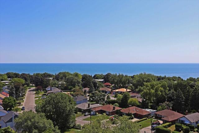 1113 - 22 East Haven Dr, Condo with 2 bedrooms, 2 bathrooms and 1 parking in Toronto ON | Image 1