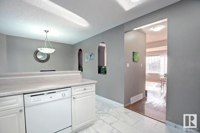 53 - 9630 176 St Nw, House attached with 3 bedrooms, 1 bathrooms and null parking in Edmonton AB | Image 18