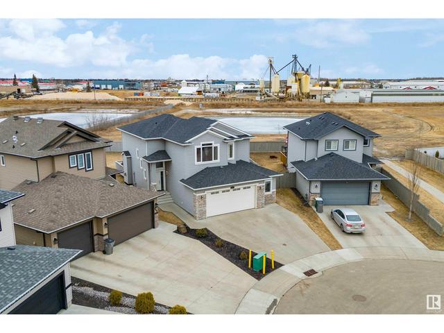 9614 85 Av, House detached with 4 bedrooms, 3 bathrooms and null parking in Morinville AB | Image 5