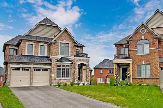 12 Acacia Crt, House detached with 4 bedrooms, 4 bathrooms and 6 parking in East Gwillimbury ON | Image 1