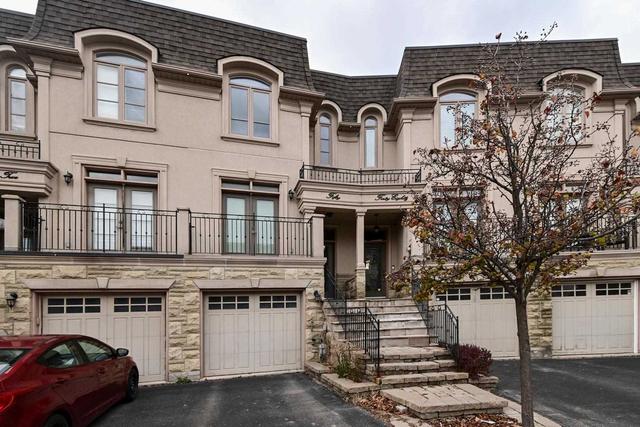 50 Golden Spruce Lane, House attached with 3 bedrooms, 4 bathrooms and 3 parking in Vaughan ON | Image 1