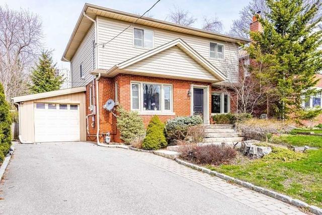 28 Glenridge Rd, House detached with 3 bedrooms, 3 bathrooms and 3 parking in Toronto ON | Image 12