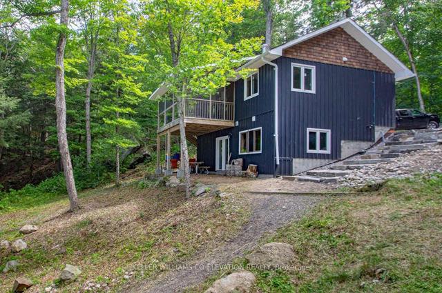 250 Simmons Lake Rd, House detached with 2 bedrooms, 1 bathrooms and 10 parking in Magnetawan ON | Image 12