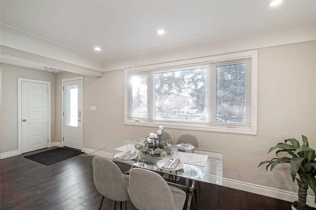 207 East 43rd St, House detached with 3 bedrooms, 2 bathrooms and 4 parking in Hamilton ON | Image 36