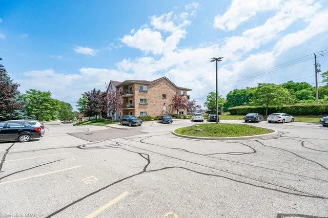 212 - 345 Briarmeadow Drive, House attached with 2 bedrooms, 2 bathrooms and 1 parking in Kitchener ON | Image 40