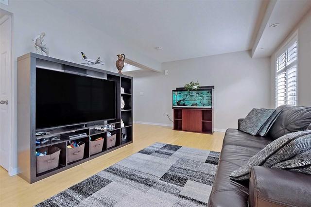 2177 Bur Oak Ave, Townhouse with 2 bedrooms, 3 bathrooms and 2 parking in Markham ON | Image 31