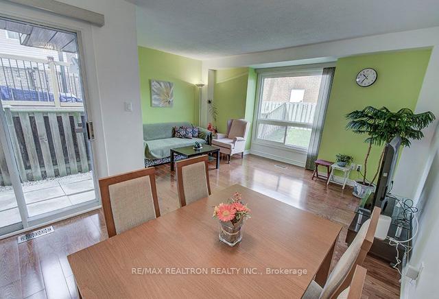 34 Sharrowbay Crt, House detached with 3 bedrooms, 4 bathrooms and 3 parking in Toronto ON | Image 33
