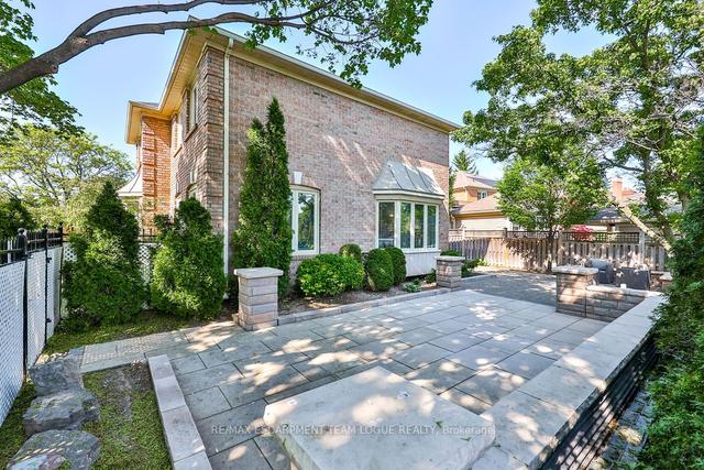 4220 Millcroft Park Dr, House detached with 4 bedrooms, 4 bathrooms and 4 parking in Burlington ON | Image 33