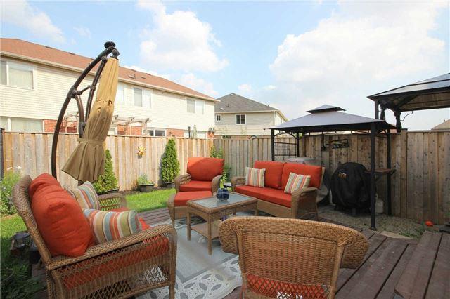 80 Evanwood Cres, House attached with 3 bedrooms, 3 bathrooms and 1 parking in Brampton ON | Image 15