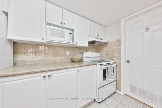 b406 - 216 Plains Rd W, Condo with 1 bedrooms, 1 bathrooms and 1 parking in Burlington ON | Image 36