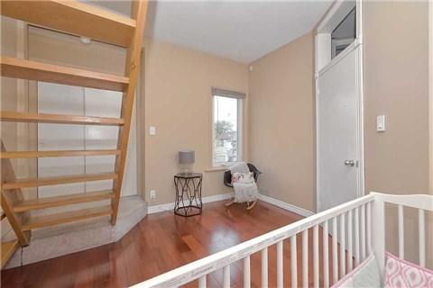 257 Osler St, House semidetached with 3 bedrooms, 2 bathrooms and 1 parking in Toronto ON | Image 10