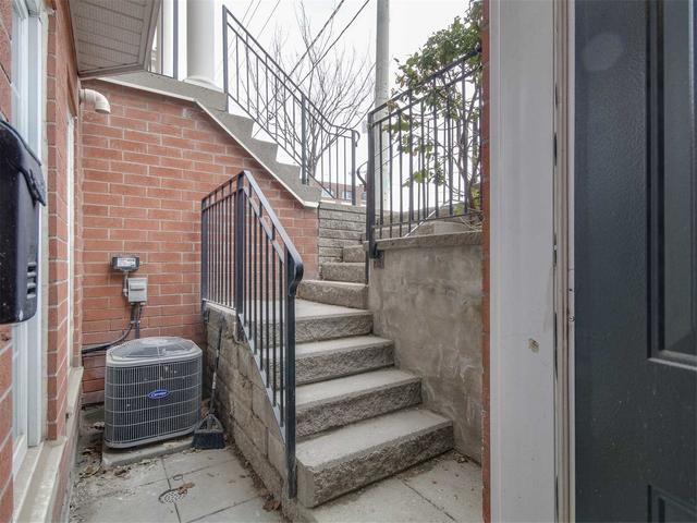thb - 12 Portland St, Townhouse with 1 bedrooms, 1 bathrooms and 1 parking in Toronto ON | Image 7