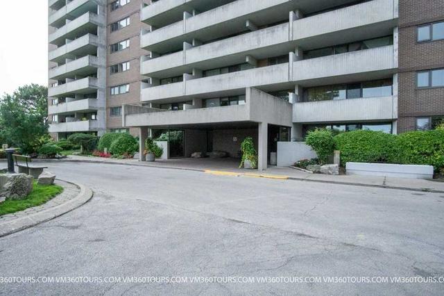 1605 - 250 Scarlett Rd, Condo with 2 bedrooms, 2 bathrooms and 1 parking in Toronto ON | Image 23