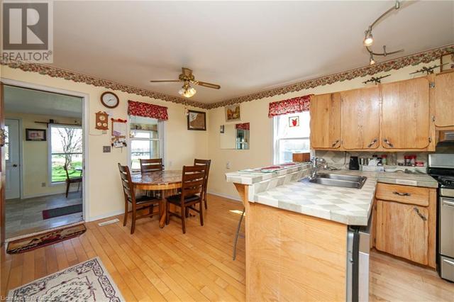 138268 Grey Road 112, House detached with 5 bedrooms, 2 bathrooms and 20 parking in Meaford ON | Image 9