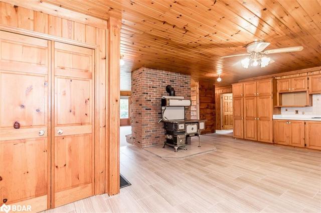5181 County Rd 27, House detached with 3 bedrooms, 2 bathrooms and 40 parking in Innisfil ON | Image 4
