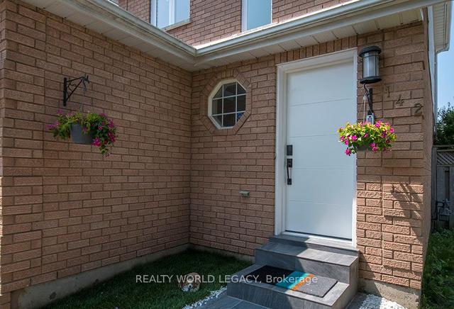 142 Churchland Dr, House detached with 3 bedrooms, 3 bathrooms and 4 parking in Barrie ON | Image 12