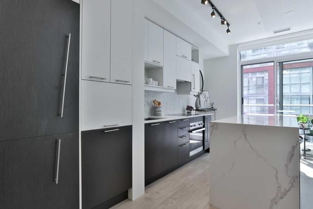 516 - 30 Nelson St, Condo with 1 bedrooms, 1 bathrooms and 1 parking in Toronto ON | Image 19