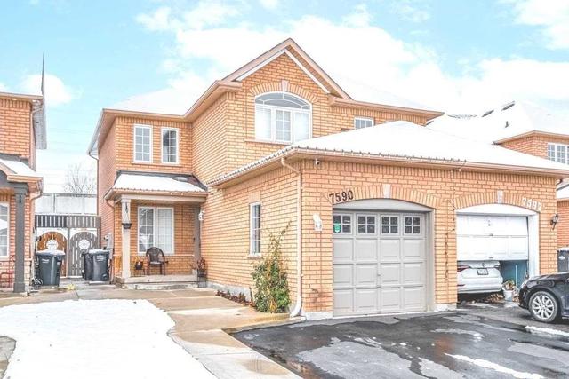 7590 Black Walnut Tr, House semidetached with 3 bedrooms, 3 bathrooms and 3 parking in Mississauga ON | Card Image