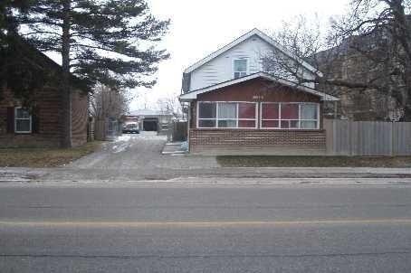 8010 Kipling Ave, House detached with 2 bedrooms, 1 bathrooms and 20 parking in Vaughan ON | Image 2