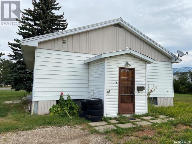 107 Main Street, House detached with 3 bedrooms, 2 bathrooms and null parking in Lanigan SK | Image 19