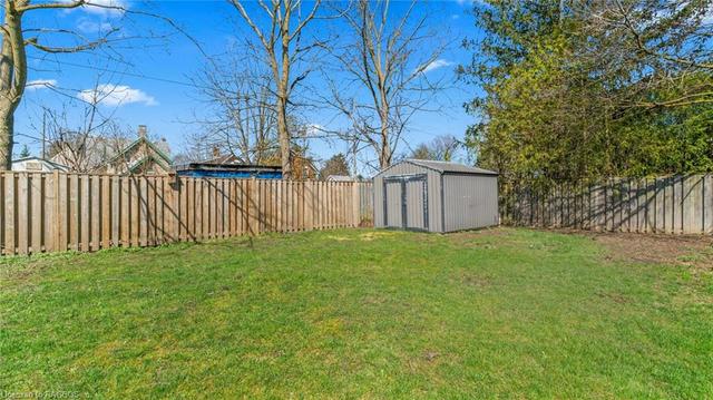 600 8th Avenue, House detached with 3 bedrooms, 2 bathrooms and 7 parking in Hanover ON | Image 35