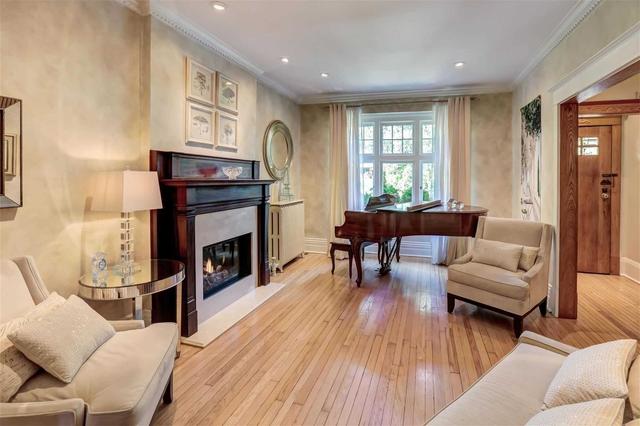 167 Westminster Ave, House detached with 5 bedrooms, 4 bathrooms and 2 parking in Toronto ON | Image 31