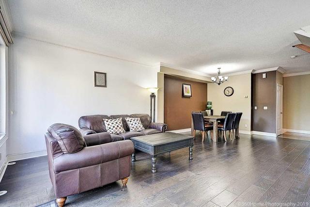 ThC - 1 Clairtrell Rd, Condo with 3 bedrooms, 4 bathrooms and 2 parking in Toronto ON | Image 11