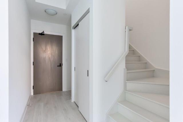 Th 1 - 223 St Clair Ave W, Townhouse with 3 bedrooms, 3 bathrooms and 1 parking in Toronto ON | Image 10