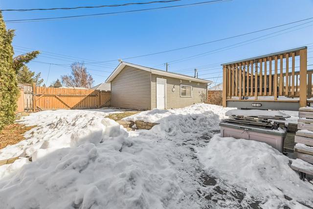 115 Lake Sylvan Close Se, House detached with 3 bedrooms, 2 bathrooms and 6 parking in Calgary AB | Image 29