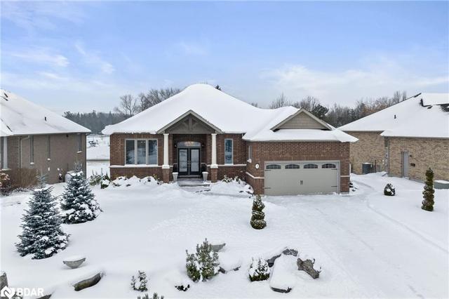 3 South Harbour Drive, House detached with 3 bedrooms, 2 bathrooms and 6 parking in Kawartha Lakes ON | Image 1