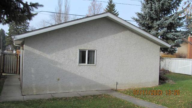3334 44a Avenue, House detached with 3 bedrooms, 1 bathrooms and 2 parking in Red Deer AB | Image 10