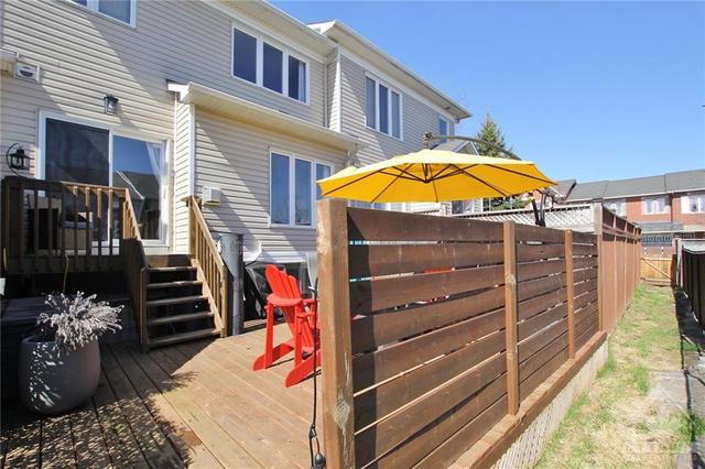 385 Statewood Drive, Townhouse with 3 bedrooms, 3 bathrooms and 2 parking in Ottawa ON | Image 29