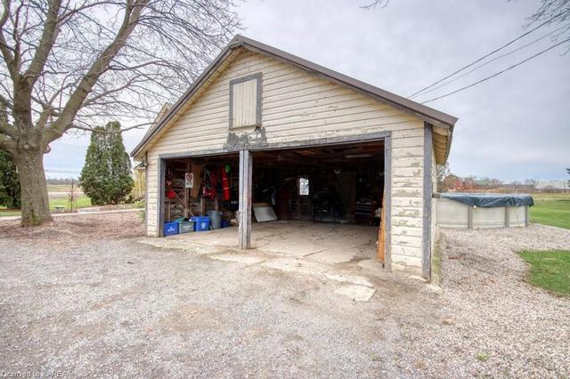 2894 Highway 15, House detached with 3 bedrooms, 2 bathrooms and 22 parking in Kingston ON | Image 35