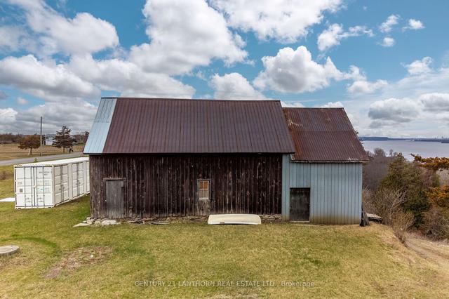 1953 County Rd 7 Rd, House detached with 0 bedrooms, 0 bathrooms and 7 parking in Prince Edward County ON | Image 2