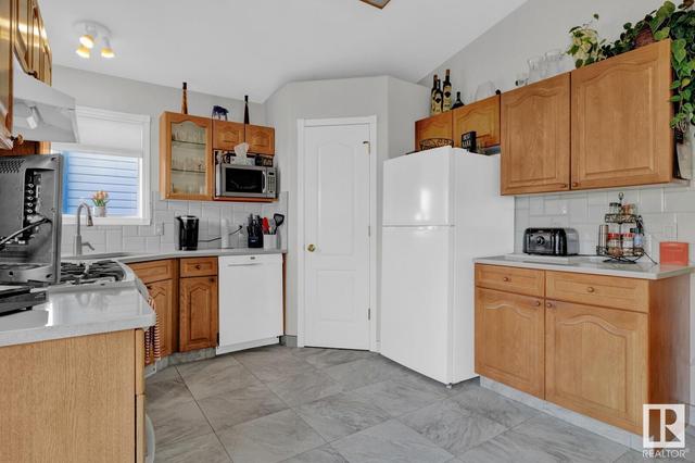 17227 83 St Nw, House detached with 2 bedrooms, 2 bathrooms and 4 parking in Edmonton AB | Image 15