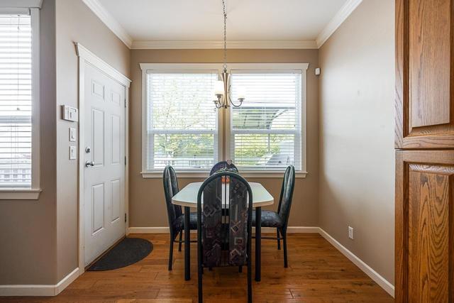 18981 71a Avenue, House detached with 4 bedrooms, 4 bathrooms and 3 parking in Surrey BC | Image 11