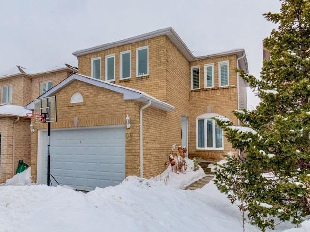 79 Knotty Pine Dr, House detached with 3 bedrooms, 4 bathrooms and 2 parking in Whitby ON | Image 1