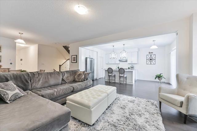 1165 Raspberry Terr, House detached with 4 bedrooms, 4 bathrooms and 6 parking in Milton ON | Image 37